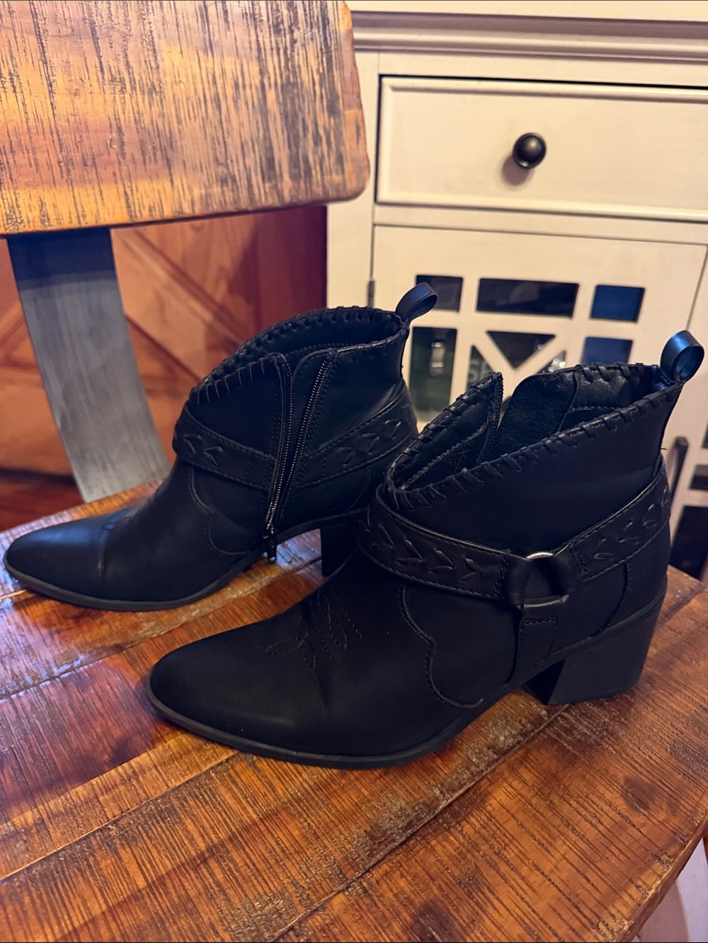 FRYE AND CO. Black Western Leather Ankle Booties with Braided Strap